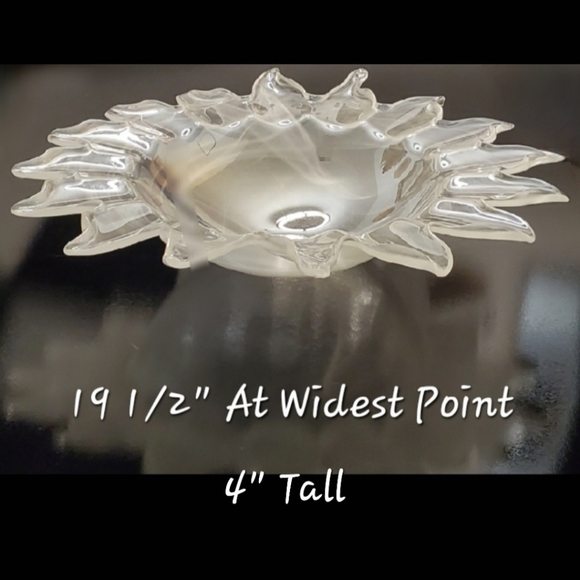 Huge 19 1/2" Helios ☀️ Sun Art Glass Bowl - Picture 9 of 10